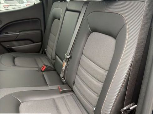 Used 2022 GMC Canyon AT4 image 29