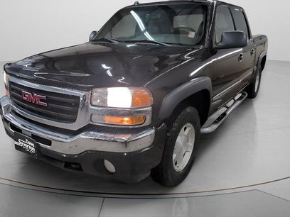 Used 2005 GMC Sierra 1500 SLT w/ Light Duty Power Package