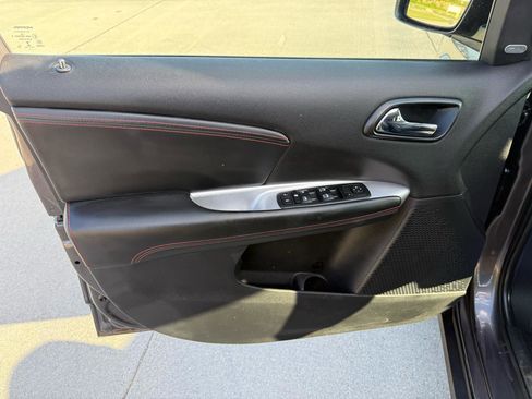 Used 2014 Dodge Journey R/T w/ Flexible Seating Group AWD/4WD image 14