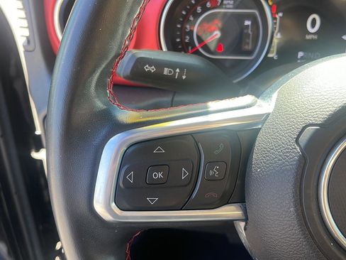 Used 2021 Jeep Wrangler Unlimited Rubicon image 16