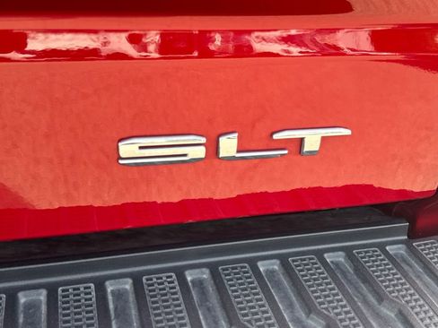 Used 2026 GMC Sierra 1500 SLT w/ SLT Premium Plus Package AWD/4WD image 6