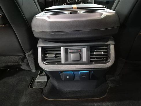 Certified 2023 Ford F150 Platinum w/ Equipment Group 701A High image 24