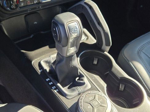 Used 2022 Ford Bronco Outer Banks image 26