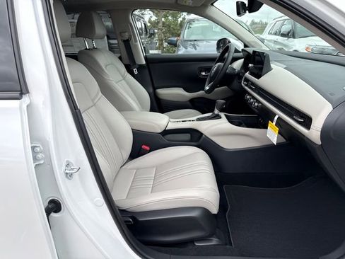 New 2026 Honda HR-V EX-L image 9