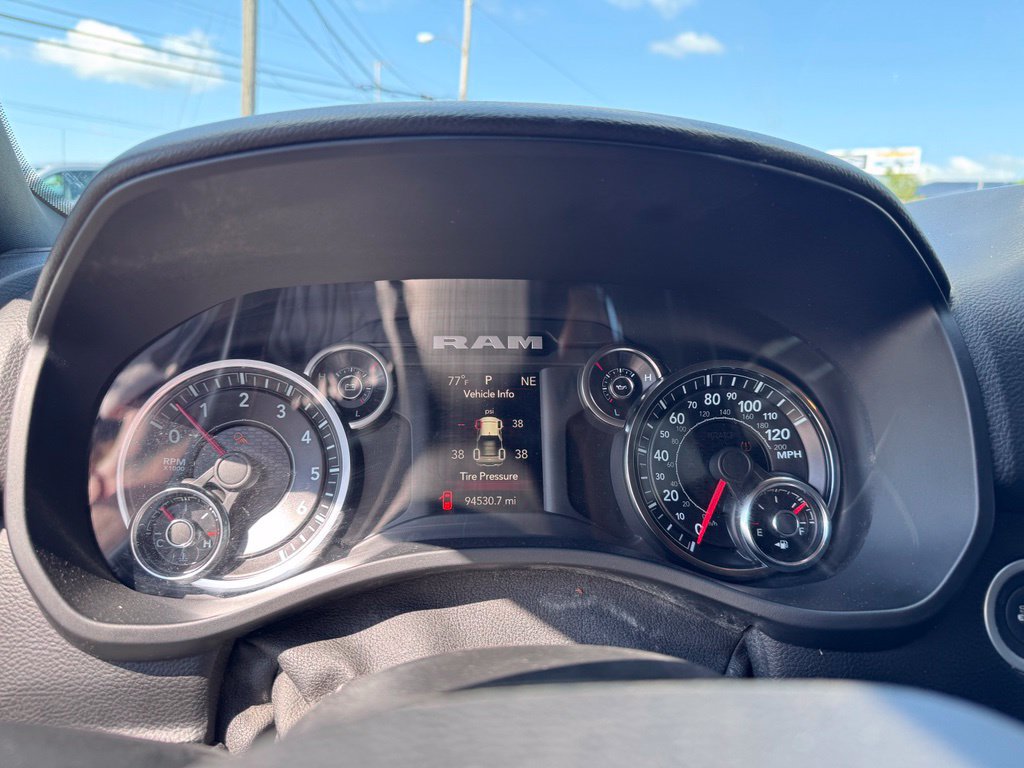 Used 2020 RAM 1500 Big Horn AWD/4WD image 19