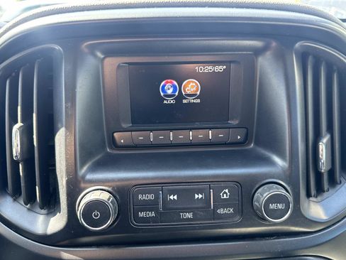 Used 2016 GMC Canyon W/T w/ Convenience Package image 24