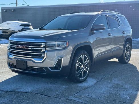 Used 2022 GMC Acadia SLT w/ Technology Package image 11