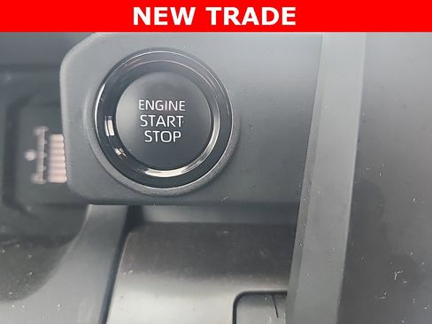 Used 2024 Toyota Tacoma SR5 image 9