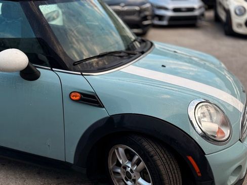 Used 2013 MINI Cooper Hardtop image 4