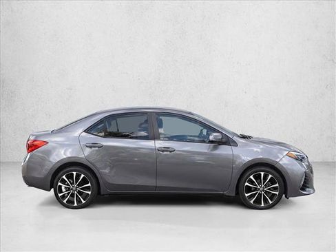 Used 2019 Toyota Corolla SE FWD image 8