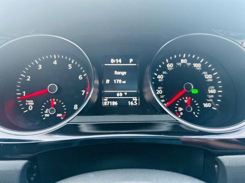 Used 2016 Volkswagen Jetta SEL w/ Lighting Package image 33