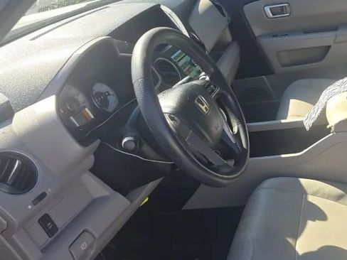 Used 2011 Honda Pilot LX image 7