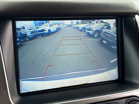 Used 2020 Chevrolet Suburban Premier w/ Max Trailering Package image 27