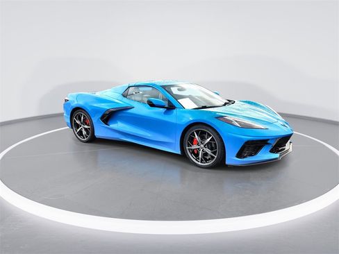Used 2022 Chevrolet Corvette Stingray Preferred Conv w/ 2LT image 2
