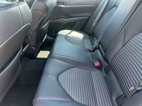 Used 2024 Toyota Camry SE image 17
