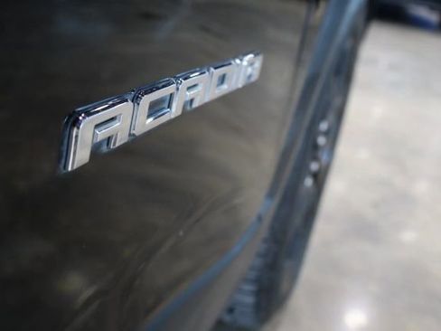 Used 2018 GMC Acadia SLT image 8