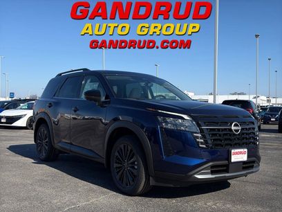 New 2026 Nissan Pathfinder SL