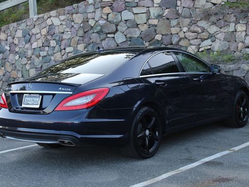Used 2014 Mercedes-Benz CLS 550 4MATIC image 9