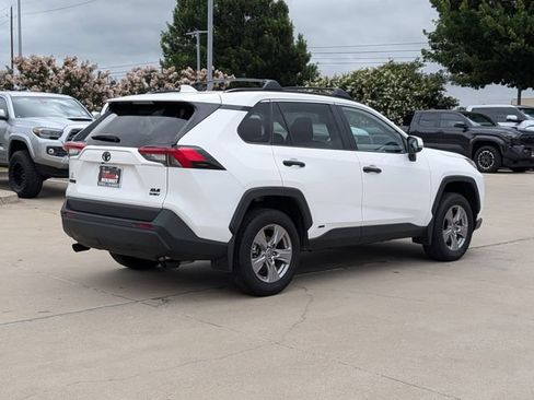 Used 2025 Toyota RAV4 XLE w/ Convenience Package AWD/4WD image 6