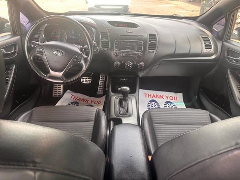 Used 2016 Kia Forte SX FWD image 14