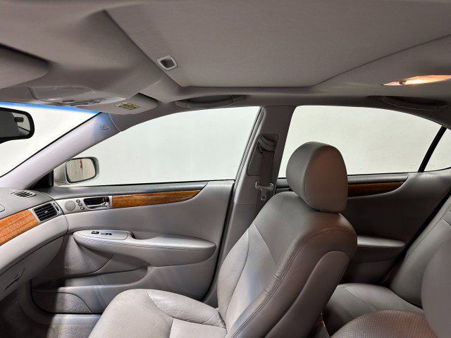 Used 2006 Lexus ES 330 w/ Preferred Accessory Pkg FWD image 29