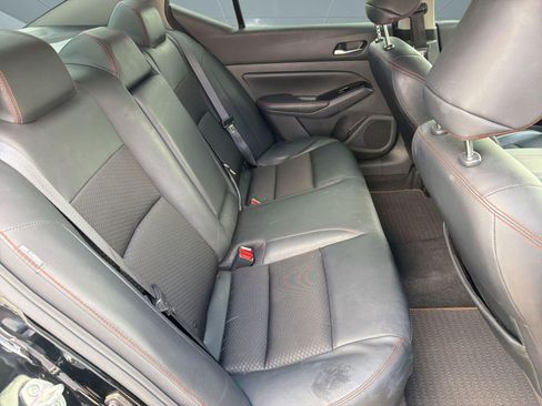 Used 2024 Nissan Altima 2.5 SR FWD image 26