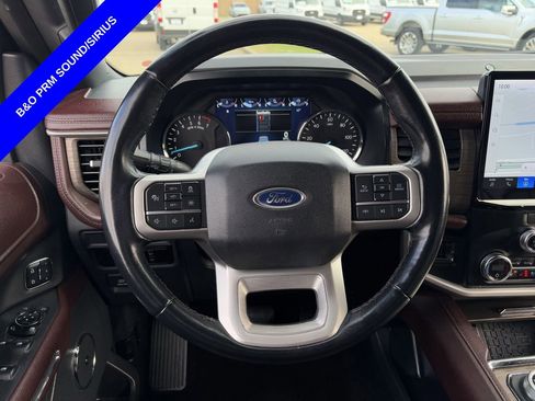Used 2023 Ford Expedition Limited image 15