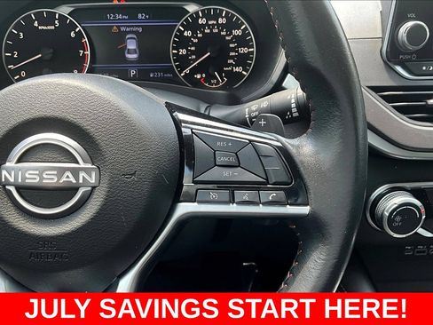 Used 2024 Nissan Altima 2.5 SR FWD image 16