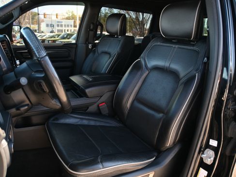 Used 2020 RAM 1500 Limited w/ Black Appearance Package image 7