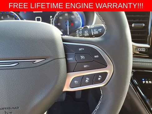 New 2027 Chrysler Pacifica Select w/ Family Tech Group FWD image 20