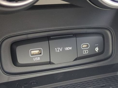 New 2026 Hyundai Venue SEL FWD image 26