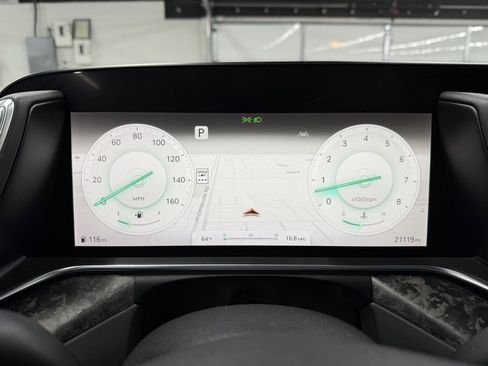 Used 2023 Genesis G90 3.5T image 14