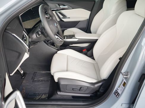 New 2026 BMW X2 xDrive28i w/ Technology Package image 10