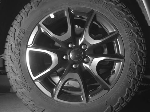 Used 2025 Jeep Compass Trailhawk AWD/4WD image 15