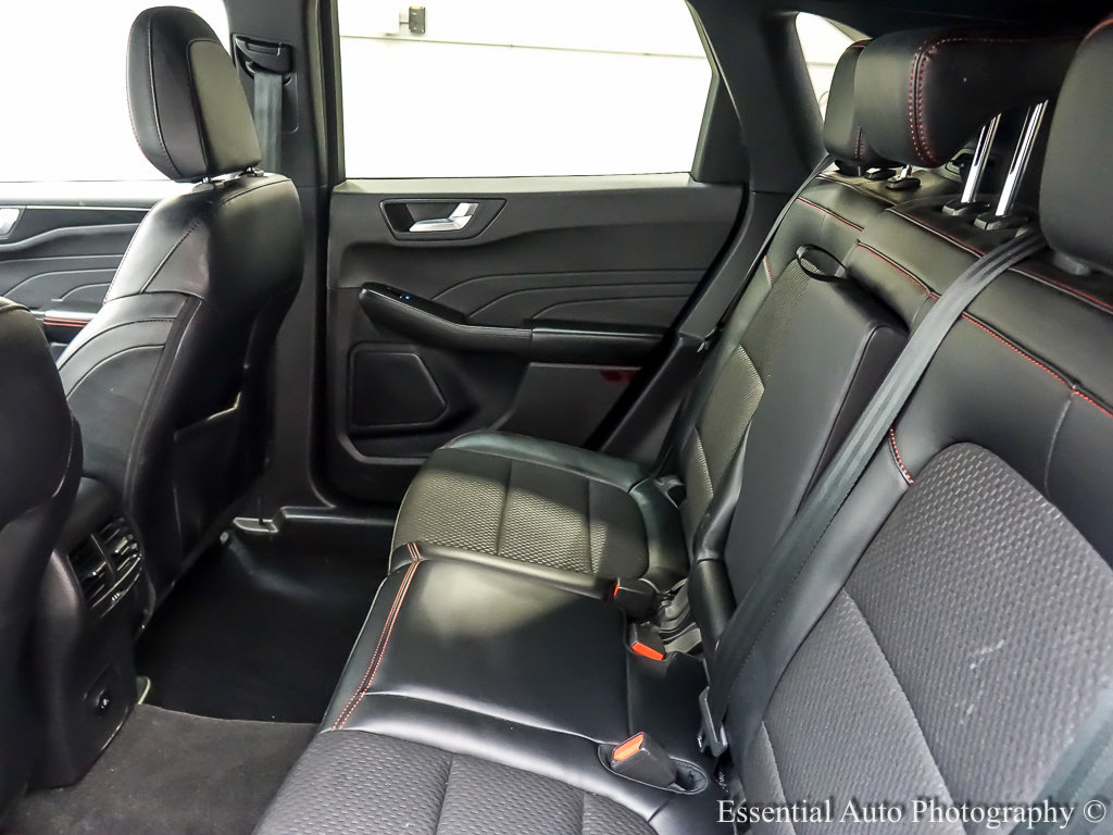 Used 2023 Ford Escape ST-Line Elite AWD/4WD image 11