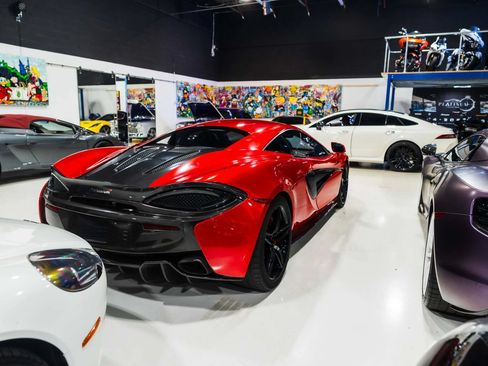 Used 2017 McLaren 570S Coupe RWD image 10