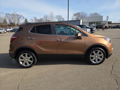 Used 2017 Buick Encore Preferred w/ Experience Buick Package image 9