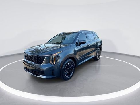 Used 2024 Kia Sorento S FWD image 4