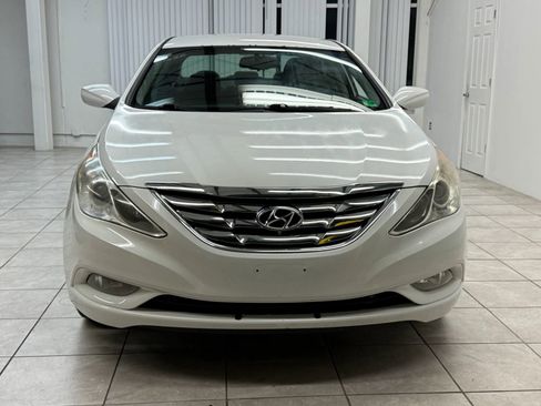 Used 2013 Hyundai Sonata SE image 2