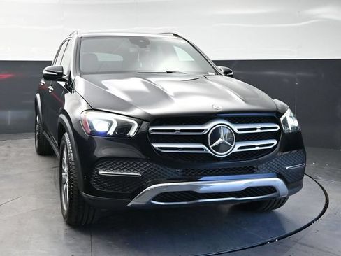 Used 2022 Mercedes-Benz GLE 350 4MATIC w/ Premium Package image 2
