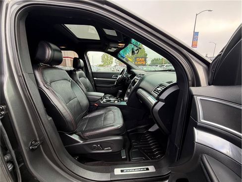 Used 2016 Ford Explorer Sport w/ Equipment Group 401A image 14