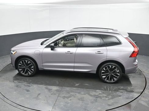 New 2026 Volvo XC60 T8 Ultra w/ Protection Package Premier image 35