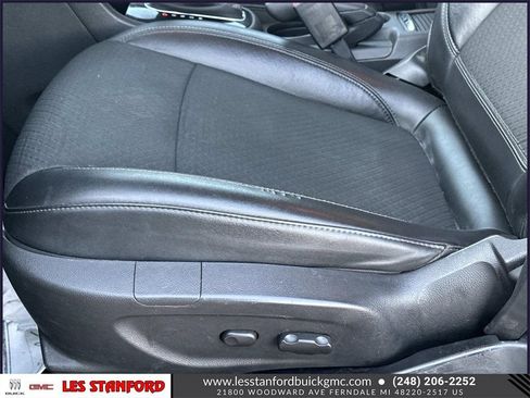 Used 2017 Buick Encore Preferred image 18