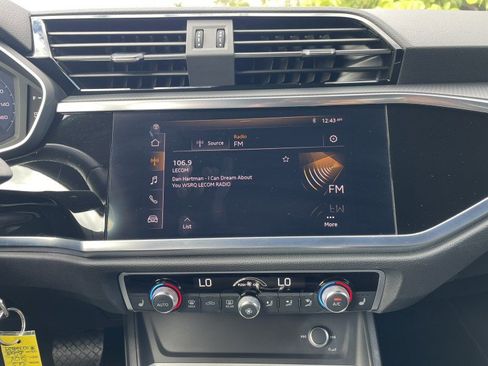 Used 2021 Audi Q3 2.0T Premium image 15