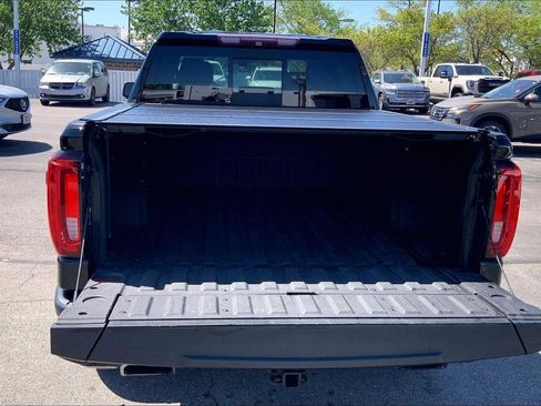 Used 2019 GMC Sierra 1500 Denali w/ Denali Ultimate Package AWD/4WD image 4