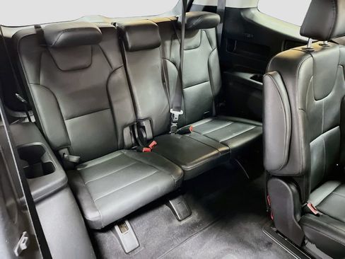 Used 2021 Kia Telluride EX w/ EX Premium Package AWD/4WD image 28