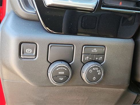 New 2026 Chevrolet Silverado 1500 LT image 17