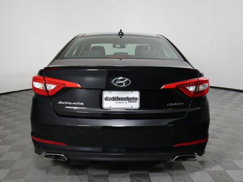Used 2016 Hyundai Sonata Limited w/ Option Group 04 FWD image 3