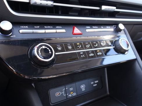 Used 2026 Hyundai Sonata SE FWD image 21