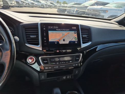 Used 2018 Honda Ridgeline Black Edition image 26